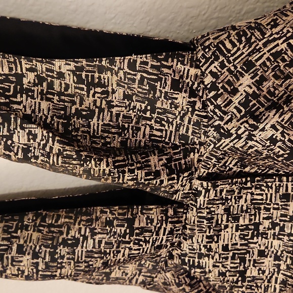 FASHION NOVA RUFFLE DEEP V-NECK RUFFLE MINI DRESS SIZE S - Picture 4 of 7